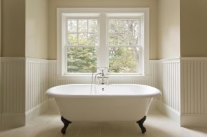 Scrub A Dub! Here’s How to Refinish Your Tub! Easy Home Projects, DIY Home, DIY Home Improvements, DIY Bathroom Remodel, Bathroom Remodel On a Budget, DIY Home Improvement