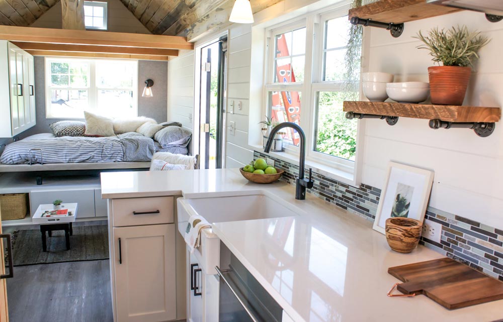 12 Ideas to Update an Outdated RV