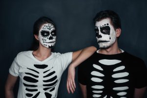 Couples Halloween Costumes | Couples Halloween Costume Ideas | DIY Couples Halloween Costumes | Halloween Costumes | Halloween