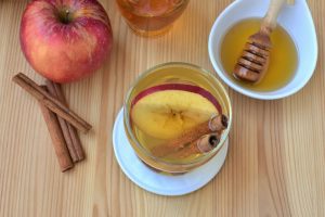 Apple Cider Vinegar Tonics | Apple Cider Vinegar | Apple Cider Vinegar Tonic Recipes | Apple Cider Vinegar Recipes | Apple Cider Vinegar Recipe Ideas