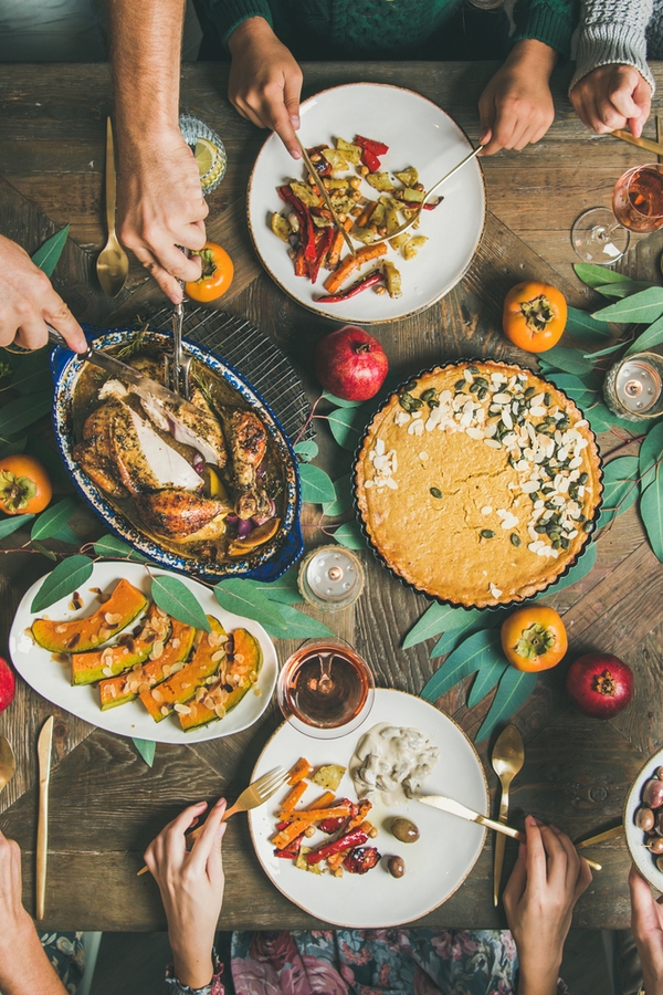 If you're lucky enough to be friends with your neighbors, you need to have a progressive Friendsgiving party. Learn how to throw the best progressive Friendsgiving party and have the best time celebrating with your neighbors. 