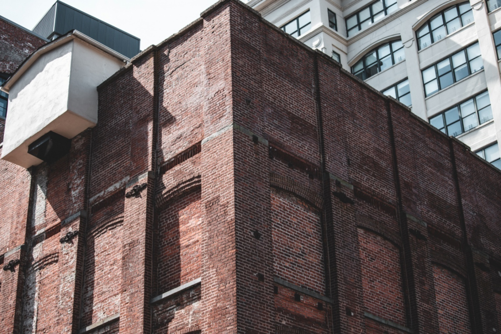 Building a faux brick wall